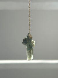 Himarayan crystal. 10k necklace